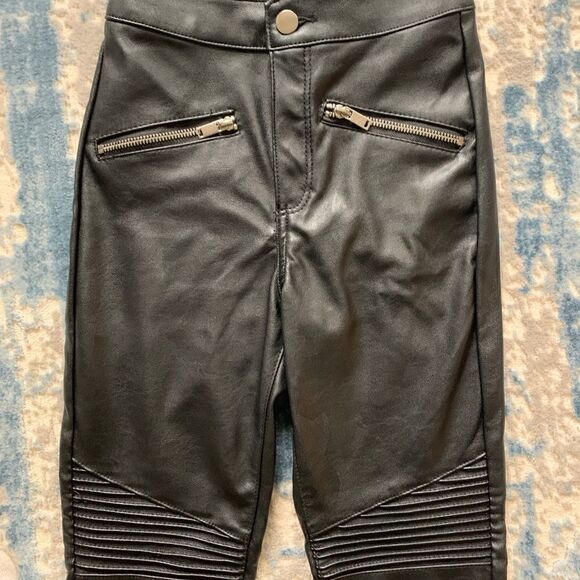 H&M Divided pleather moto high waisted pant size 2 - Picture 5 of 10